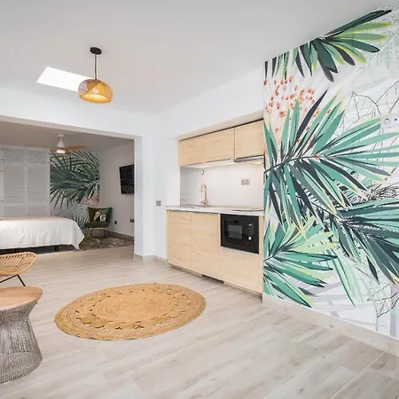 Etti Paradise - Ave Del Paraiso Apartment