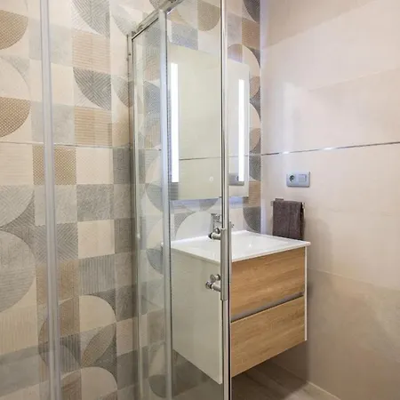 Etti Paradise - Ave Del Paraiso Apartment *
